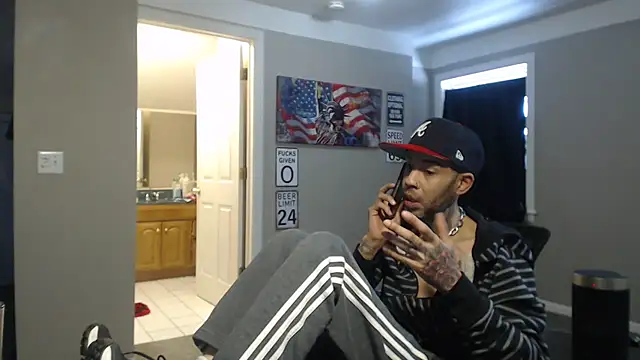 Chat XXX en directo de Michigan9000