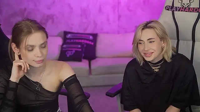 Kara_cat Chat XXX in diretta