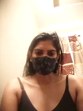 anshu_37: διαδικτυακό σόου στην κάμερα