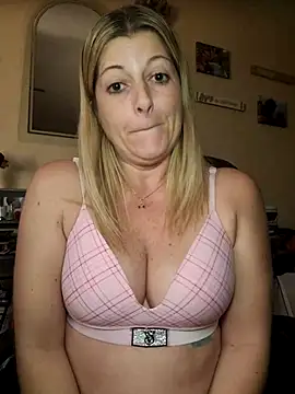 Czat XXX na żywo – NikkiBlisss