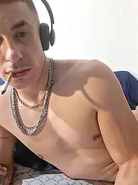 Živý XXX chat --D-a-D-D-y-