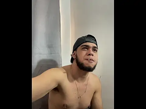 Živý XXX chat enzo_vittale03_