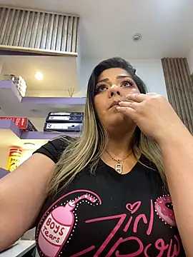 Czat XXX na żywo – isabella_horney_