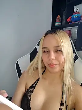 Chat XXX Live KasumiSophia