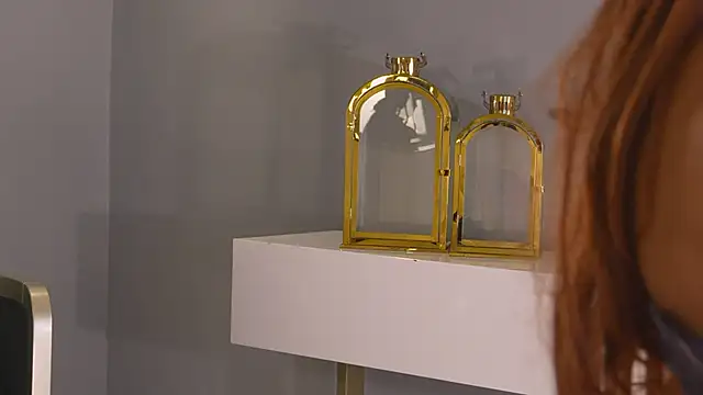 NaomiSainz 现场XXX聊天