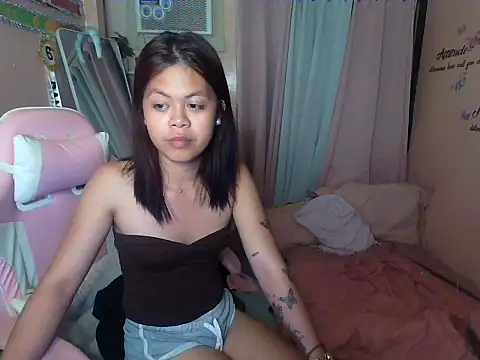 Chat XXX en directo de young_salsalita