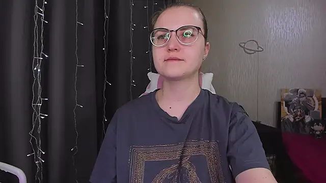 Czat XXX na żywo – MissBrightShine