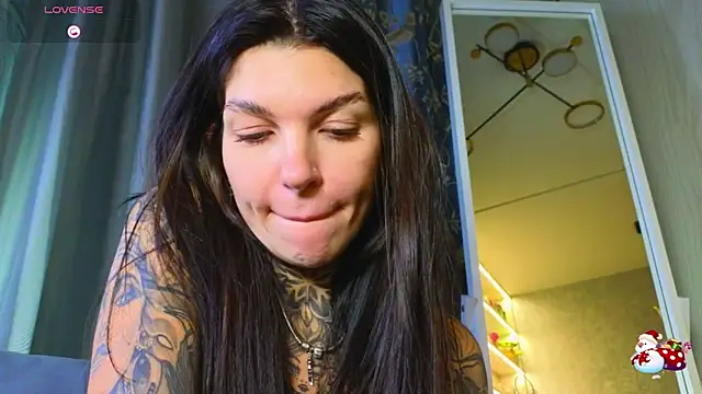 tattooedBabyy's Webcam Show