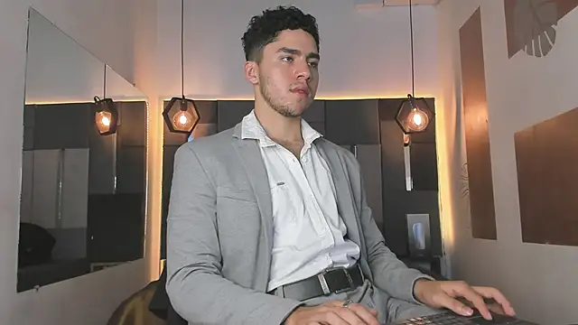 LiamNovak Pertunjukan Webcam