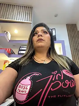 Czat XXX na żywo – isabella_horney_