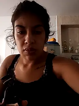 Chat +18 de Anamaria-24 ao vivo