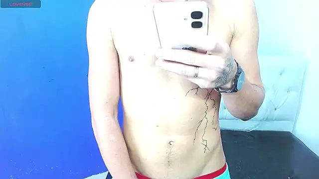 Онлайн чат XXX masterboyx