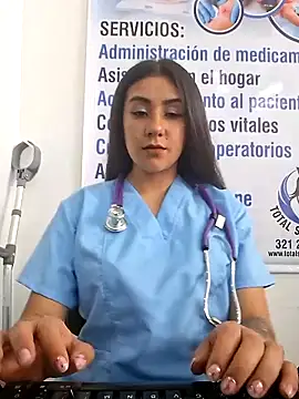 CAROLINE__07 Live XXX-chat