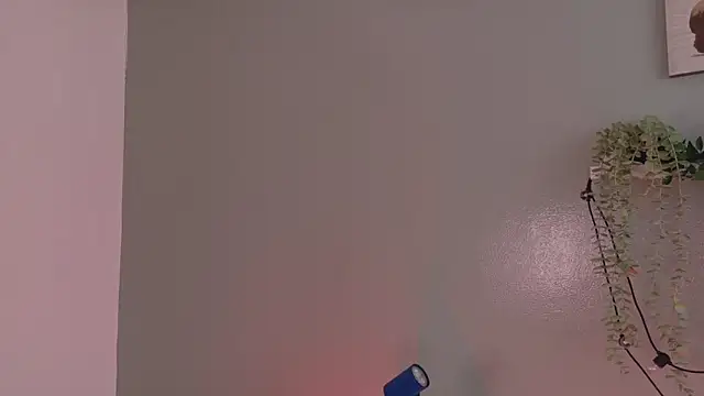 Annavic__ élő XXX-chatje