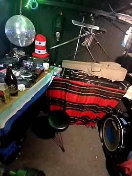 AllucyLu ওয়েবক্যাম শো