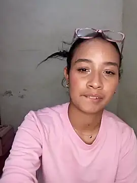 Aurora_fantasyPink 现场XXX聊天