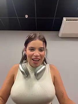 Rafaellaz Chat XXX live