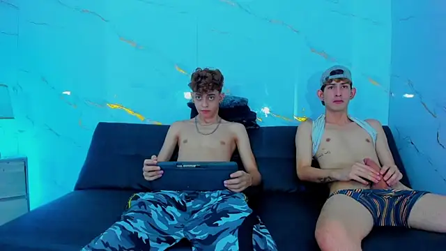 Spicy_guys Webcam show