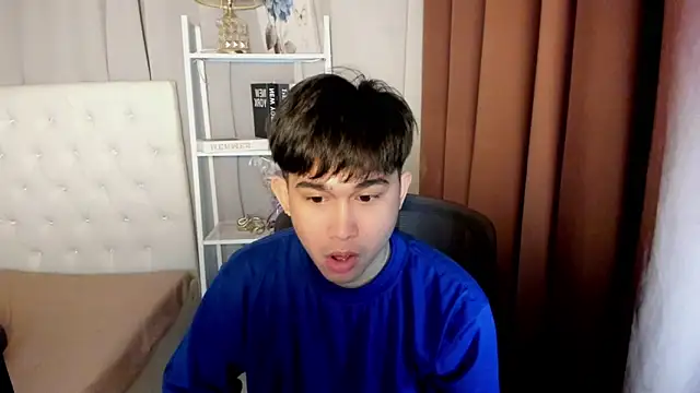 Živý XXX chat davincihugecock