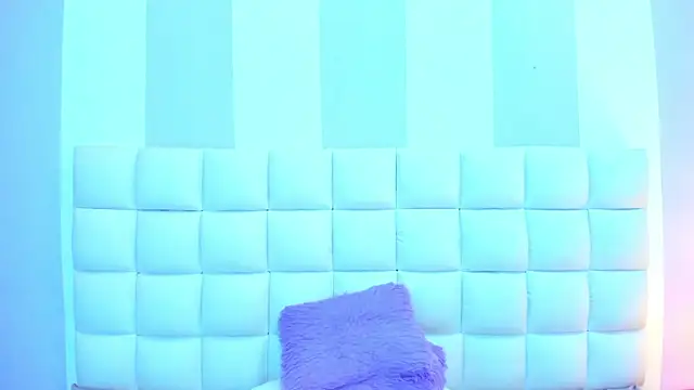 teresasroom_: απευθείας συνομιλία ΧΧΧ