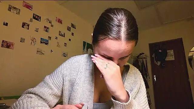 RebelLuna Adlı Modelin Canlı XXX Sohbeti