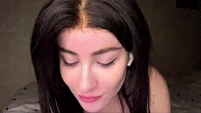 ToriHellberg Live XXX-chat