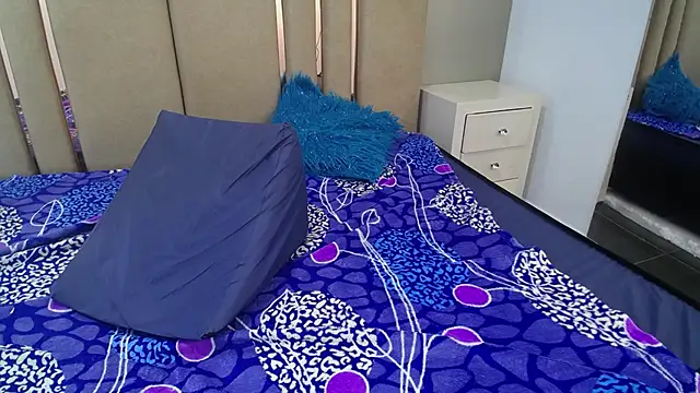 violet_angel13 – webcam-show