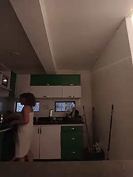 sasi_luna – Naživo XXX chat