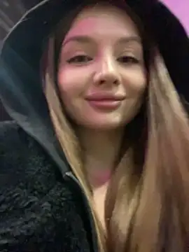 XXX chat uživo modela KrisMagnoly