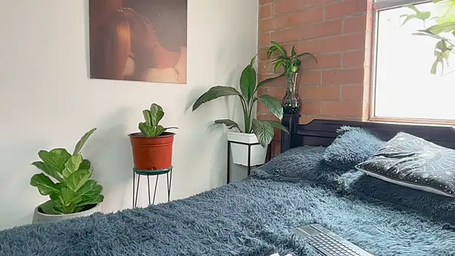 แชท XXX สดของ Andy_Belier23