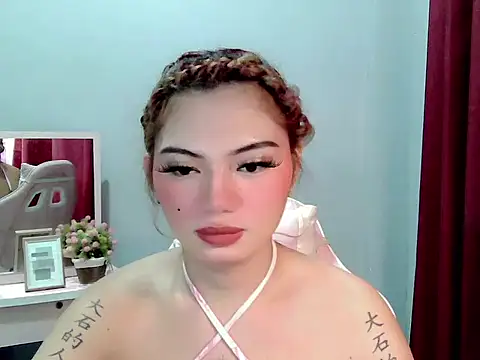 slutty_keysha 网络视讯表演