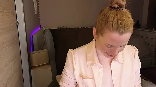 Chatroom XXX en direct de MichellePurple