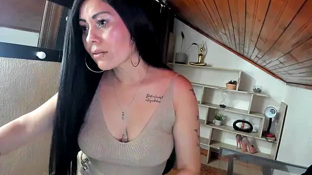 Tania_mature Obrolan Langsung XXX