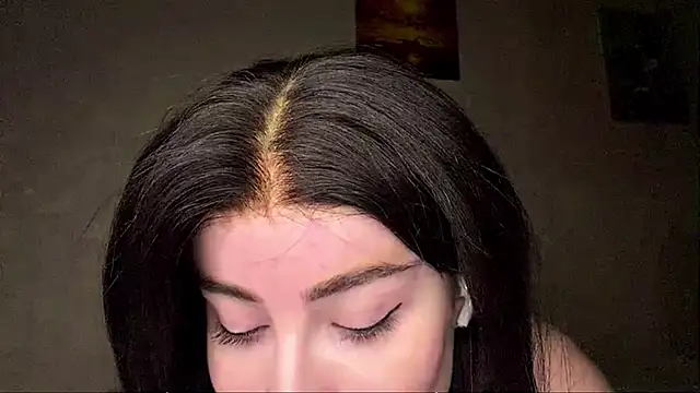 Živý XXX chat ToriHellberg