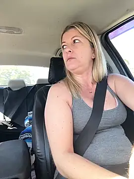 NikkiBlisss Chat XXX in diretta