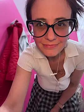 NataKitten Chat XXX in diretta