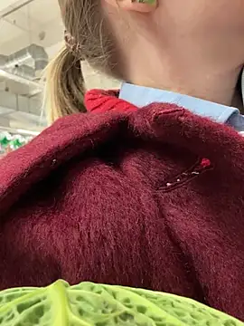 Weettyy: вебкам-шоу