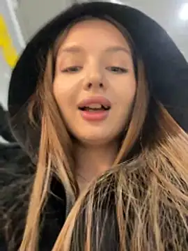 Živý XXX chat KrisMagnoly