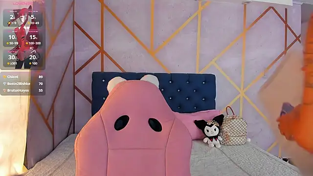 _vaiolet_owo Adlı Modelin Canlı XXX Sohbeti