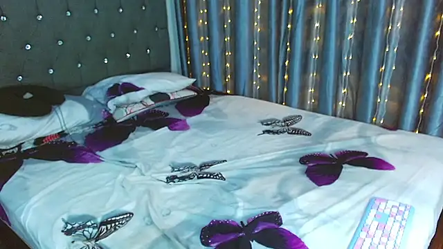 Kenisha_Sweet élő XXX-chatje