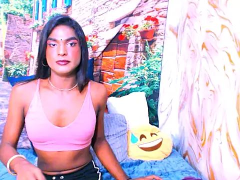 spicybarbie Adlı Modelin Web Kamerası Şovu