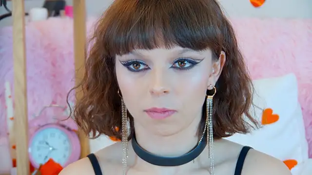 Chat +18 de ElisabethDavis ao vivo