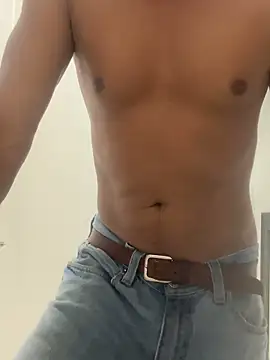 Show de ZF-Athlete na webcam