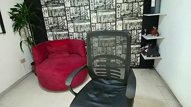 Agata-Moon webcam show