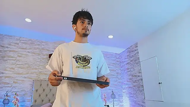 Axel_Draven 现场XXX聊天