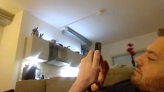 XXX chat uživo modela cheekycherryx