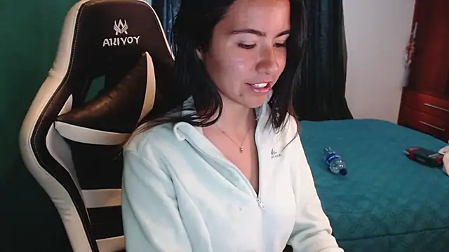 alice_middlee's Live XXX Chat