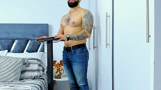 Zack_Froone Chat XXX live