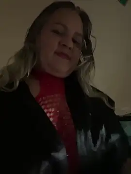 Lucy_Milf_474 Adlı Modelin Web Kamerası Şovu