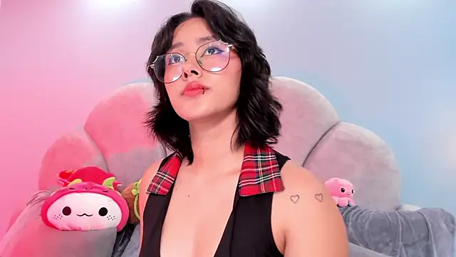 kristal_aitana's Live XXX Chat